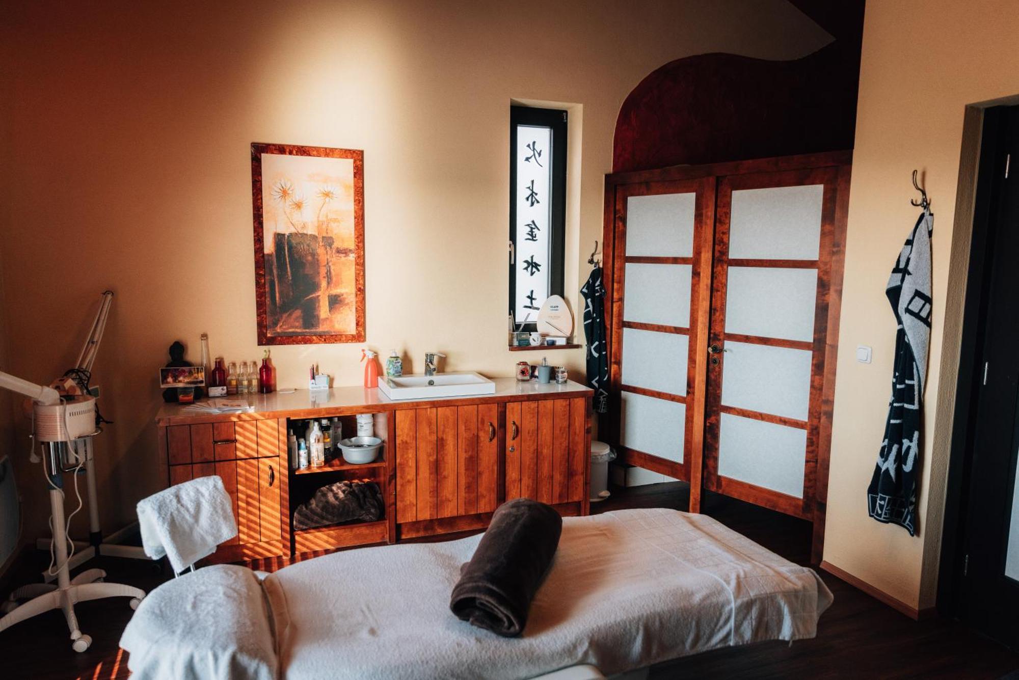 Stilvolles Mit Hauseigener Sauna & Whirlwanne Chalet *