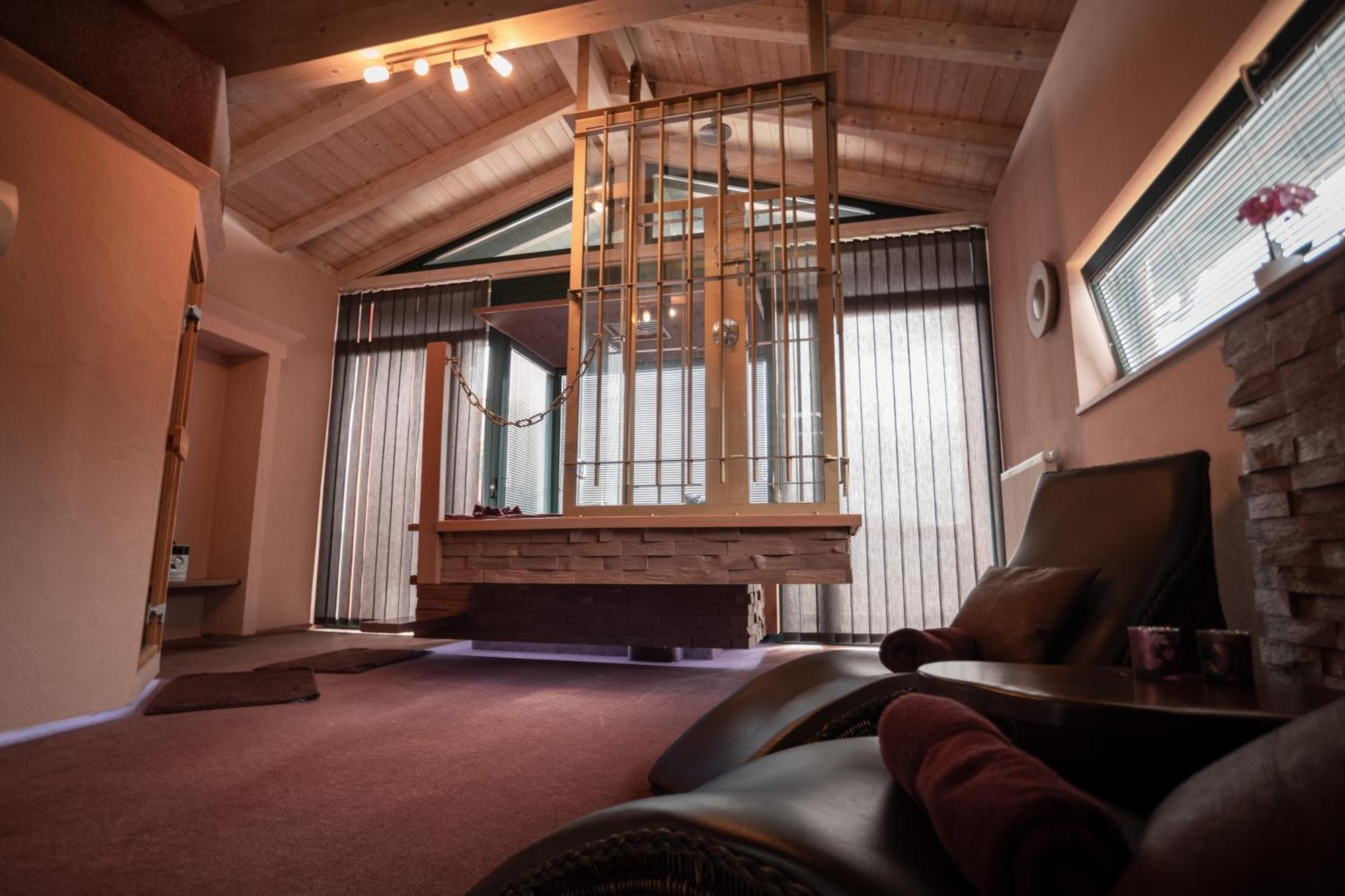 Chalet Stilvolles Mit Hauseigener Sauna & Whirlwanne Viechtach